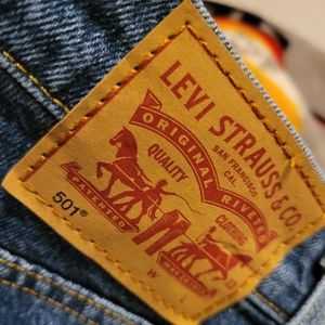 Levi 501 highrise shorts (26)